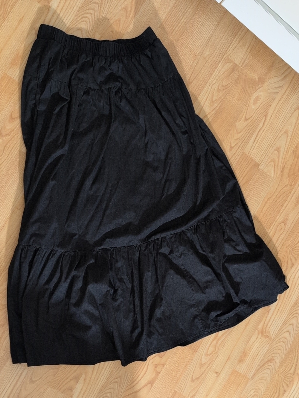 Abercrombie & Fitch Black Tiered Maxi Skirt Size SP